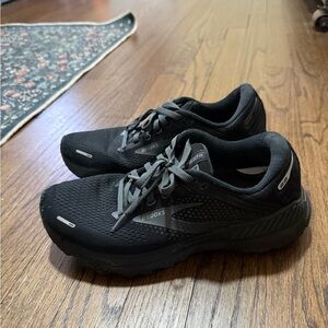 Brooks Black Athletic Running Shoes